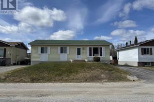 Property for Sale, 32 Matachewan Ave, Manitouwadge, ON