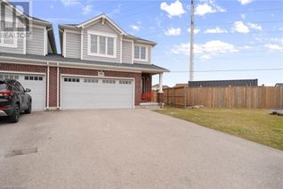Semi-Detached House for Sale, 8665 Upper Canada Drive, Niagara Falls, ON