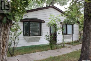 House for Sale, 501 Front Street, Eastend, SK