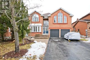Detached House for Sale, 61 Dewbourne Pl, Whitby, ON