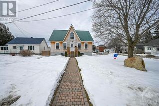 House for Sale, 190 Beckwith Street N, Smiths Falls, ON