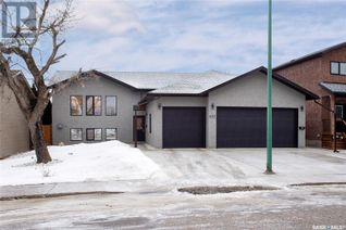 Detached House for Sale, 825 N Avenue S, Saskatoon, SK
