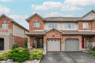Freehold Townhouse for Sale, 60 Marina Point Crescent, Stoney Creek, ON