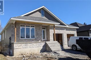 Detached House for Sale, 628 Graceland Avenue, Kingston, ON