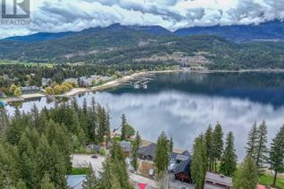 Property for Sale, 400 Coach Road, Sicamous, BC