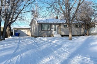 House for Sale, 124 Perry Crescent, Estevan, SK