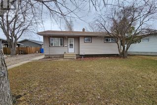 House for Sale, 124 Perry Crescent, Estevan, SK