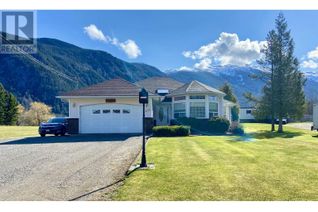 House for Sale, 2472 Thornhill Street, Terrace, BC