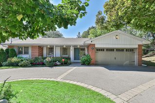 Detached House for Sale, 4 Page Ave, Toronto, ON