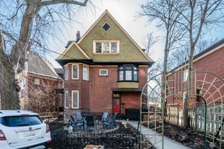 Detached House for Sale, 2 Bellwoods Park, Toronto, ON