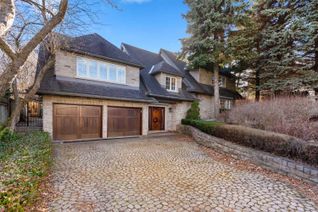 Detached House for Sale, 19 Forest Glen Cres, Toronto, ON