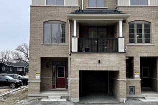Freehold Townhouse for Rent, 29 Waterside Way, Whitby, ON