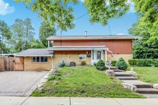 Detached House for Sale, 4 Nightingale Pl, Toronto, ON