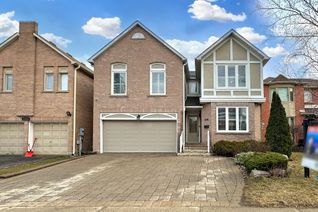 Detached House for Sale, 200 Rosedale Heights Dr, Vaughan, ON