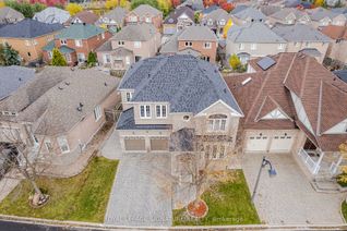 Detached House for Sale, 13 Victoria Wood Ave, Markham, ON