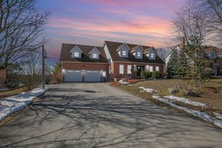 Bungalow for Sale, 912 Sloan Circ, Innisfil, ON