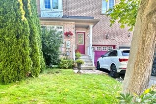 Freehold Townhouse for Sale, 333 Spruce Grove Cres, Newmarket, ON