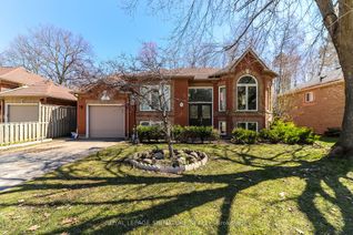 Bungalow for Sale, 3 Brillinger Dr, Wasaga Beach, ON