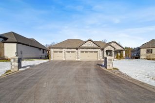 Property for Sale, 121 Mennill Dr, Springwater, ON