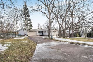 Bungalow for Sale, 16 Oakwood Cres, Peterborough, ON
