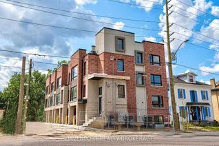 Townhouse for Rent, 183 Victoria St N #4, Kitchener, ON
