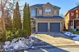 Detached House for Rent, 12 Bilberry Cres, Richmond Hill, ON
