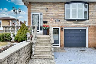 Semi-Detached House for Sale, 2258 Promenade Crt, Mississauga, ON