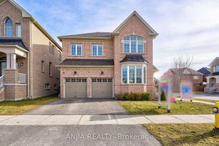 Detached House for Sale, 8 Creekland Ave, Whitchurch-Stouffville, ON