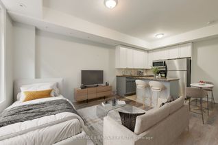 Bachelor/Studio Apartment for Sale, 68 Carr St #35, Toronto, ON