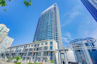 Condo for Rent, 36 Lee Centre Dr #711, Toronto, ON