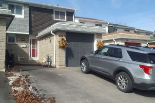 Townhouse for Sale, 1667 Alwin Circ, Pickering, ON