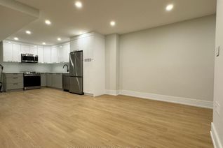 Freehold Townhouse for Rent, 116 Bellevue Ave #Main, Toronto, ON