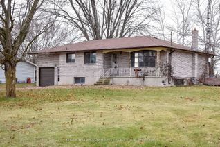Detached House for Sale, 458 Robinson Rd, Smith-Ennismore-Lakefield, ON