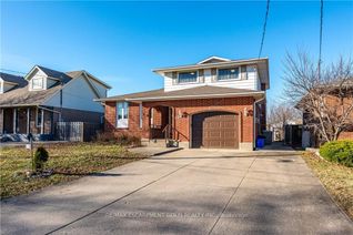 Detached House for Sale, 17 Stonegate Dr, St. Catharines, ON