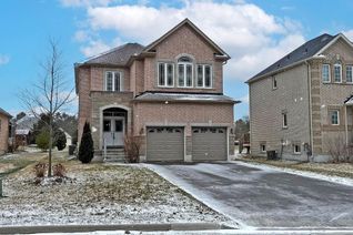 Detached House for Sale, 73 Pearl St, Wasaga Beach, ON