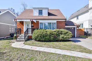Detached House for Sale, 38 Chestnut Hills Pkwy, Toronto, ON