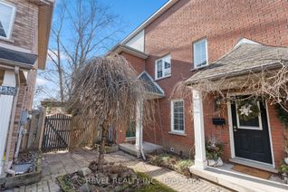 Freehold Townhouse for Rent, 137 Martindale Rd #A, St. Catharines, ON