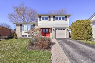 House for Sale, 18 Oak Crt, Aurora, ON