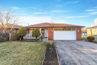 Detached House for Sale, 237 Derrydown Rd, Toronto, ON