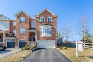 Freehold Townhouse for Sale, 3100 Stornoway Circ, Oakville, ON