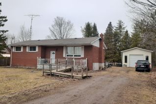 Bungalow for Sale, 2042 Youngs Point Rd, Smith-Ennismore-Lakefield, ON