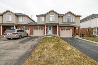 Freehold Townhouse for Sale, 454 Bronco Cres, Waterloo, ON