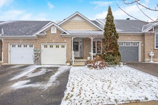 Freehold Townhouse for Sale, 17 Doctor Moore Crt, Halton Hills, ON