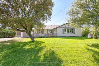 Detached House for Sale, 130 Nappadale St, Kawartha Lakes, ON