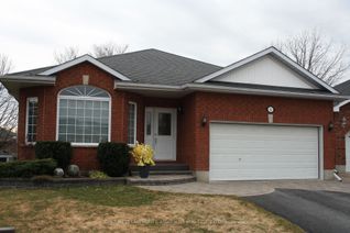 Detached House for Sale, 14 Linden Lane, Belleville, ON