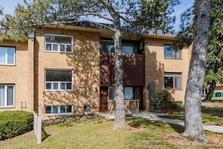 Condo Townhouse for Sale, 20 Cottonwood Dr, Toronto, ON