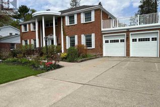 Detached House for Sale, 96 Madeleine St, Sault Ste. Marie, ON