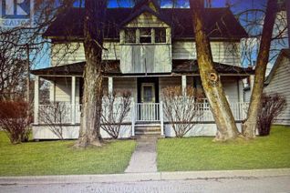 Detached House for Sale, 71 North St, Georgina, ON