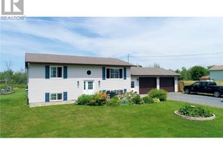 Raised Ranch-Style House for Sale, 1644 Drummond Con 7 Road, Perth, ON