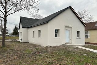 Detached House for Sale, 293 Louis Avenue, Windsor, ON